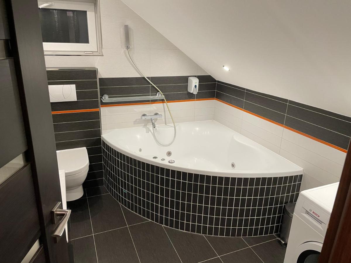 Apartmany Diana Dunajská Streda Exterior foto
