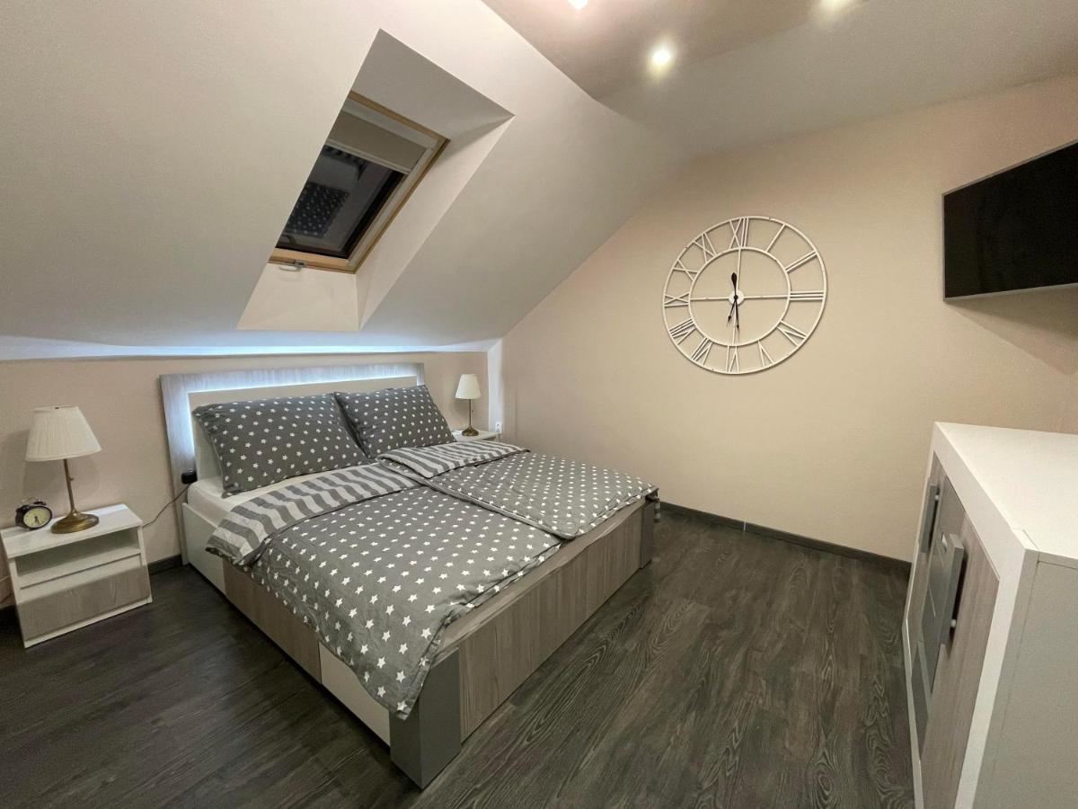 Apartmany Diana Dunajská Streda Exterior foto