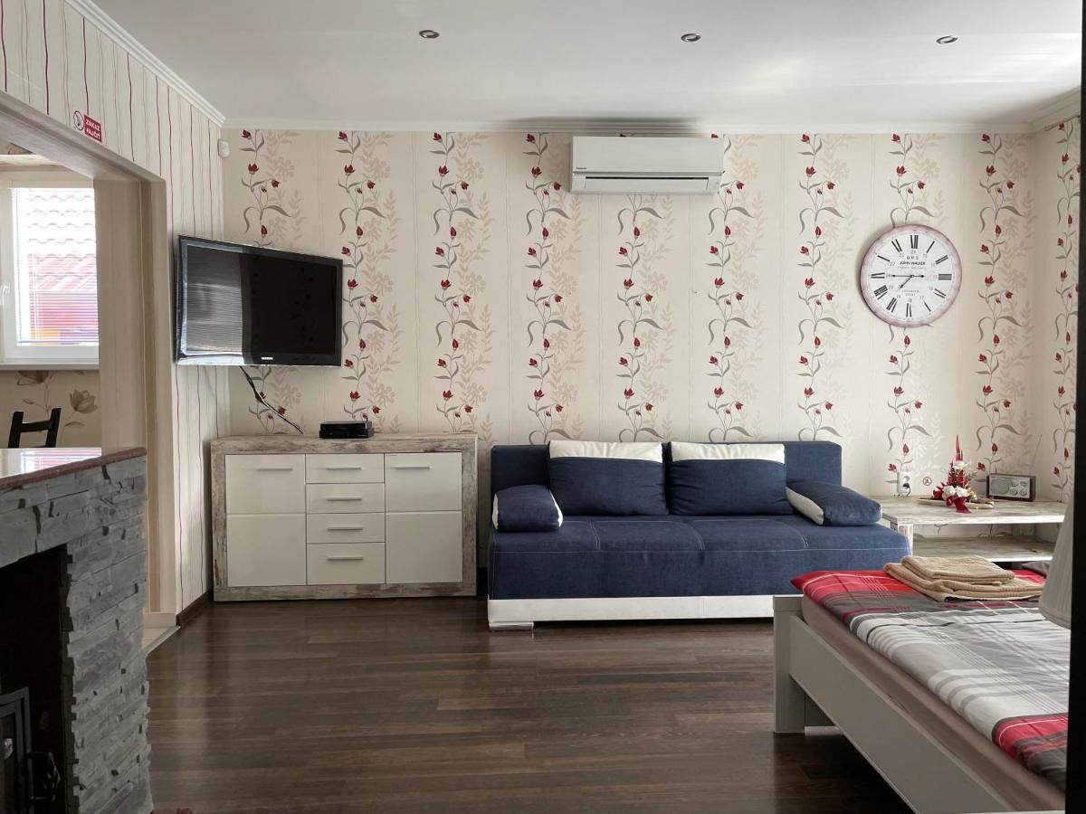 Apartmany Diana Dunajská Streda Exterior foto