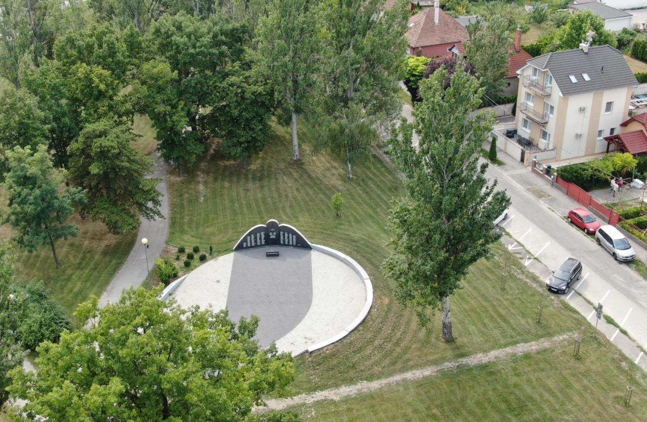 Apartmany Diana Dunajská Streda Exterior foto