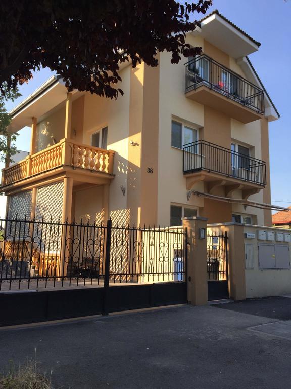 Apartmany Diana Dunajská Streda Zimmer foto